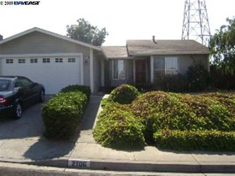 2106 Bancroft Ct, Pittsburg, CA 94565 photo 1