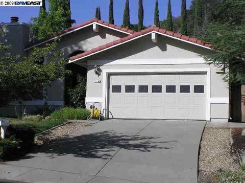 758 Condor Dr, Martinez, CA 94553 photo 1
