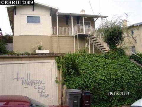 1255 E 34th St, Oakland, CA 94610 photo 1