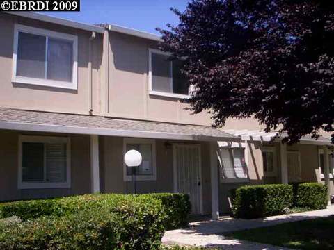 455 Peerless Way #4, Tracy, CA 95376 photo 1