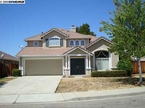 3679 Annis Cir, Pleasanton, CA 94588 photo 1