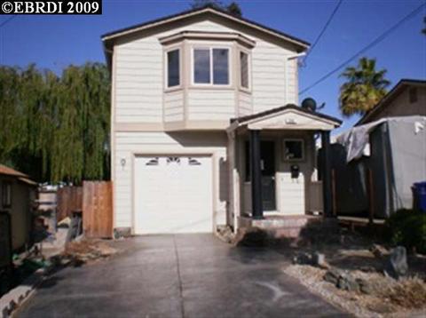 559 Lake Ave, Rodeo, CA 94572 photo 1