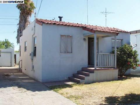 245 E 15th St, Pittsburg, CA 94565 photo 1