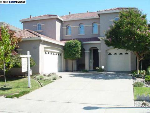 30238 Oakbrook Rd, Hayward, CA 94544 photo 1