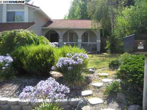 5918 Kipling Dr, Richmond, CA 94803 photo 1