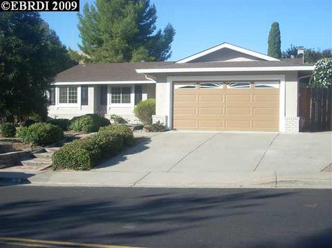 2 Pacini Ave, Pittsburg, CA 94565 photo 1