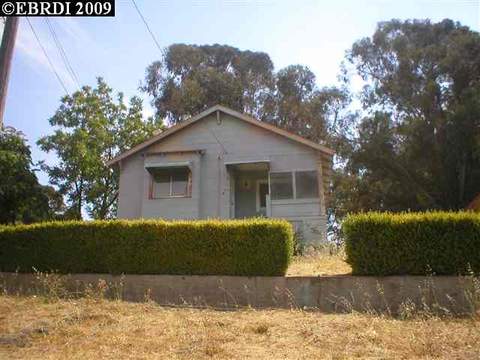 2533 Samuel St, Pinole, CA 94564 photo 1