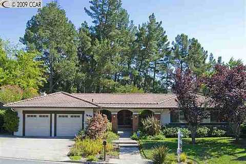 1838 Joseph Dr, Moraga, CA 94556 photo 1
