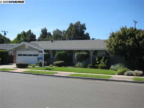 30651 Vanderbilt St, Hayward, CA 94544 photo 1