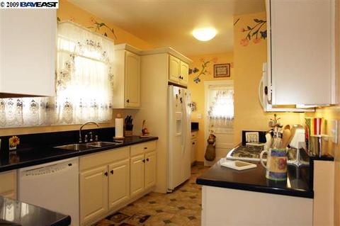 1326 8th St, Alameda, CA 94501 photo 1