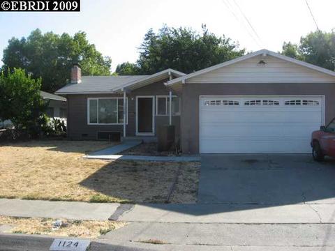 1124 Carey Dr, Concord, CA 94520 photo 1