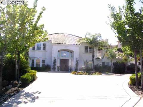 1012 Pebble Beach Dr, Clayton, CA 94517 photo 1