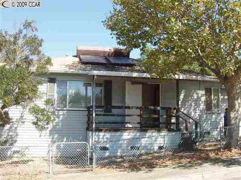 30 Laurel St, Vallejo, CA 94591 photo 1
