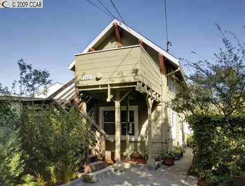 2105 Acton St, Berkeley, CA 94702 photo 1