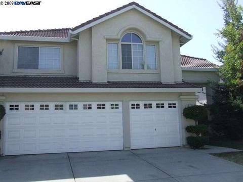 772 Longfellow St, Tracy, CA 95376 photo 1