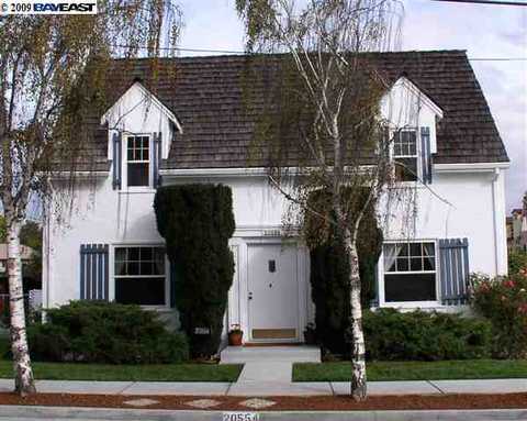 20554 Forest Ave, Castro Valley, CA 94546 photo 1