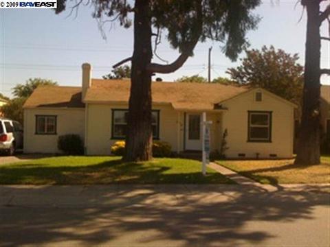 120 S Ham Ln, Lodi, CA 95242 photo 1