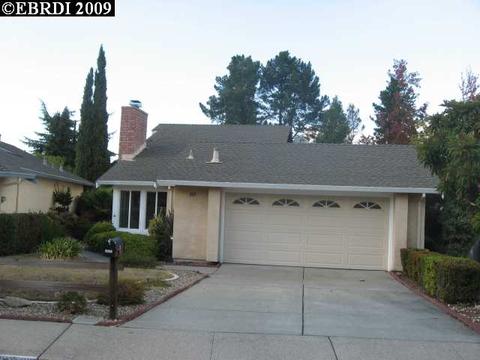 1021 Stoneybrook Dr, Martinez, CA 94553 photo 1