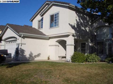 200 Versailles Ct, Tracy, CA 95376 photo 1