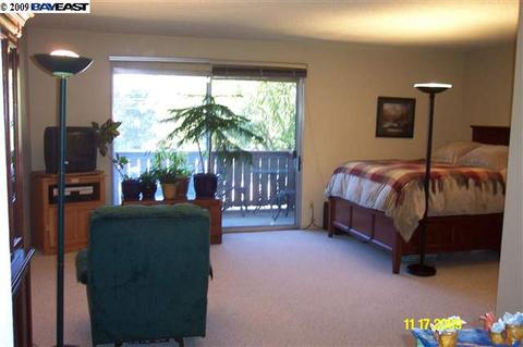 1327 Webster St #B207, Alameda, CA 94501 photo 1
