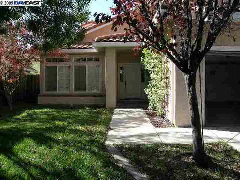 4812 Cache Peak Dr, Antioch, CA 94531 photo 1