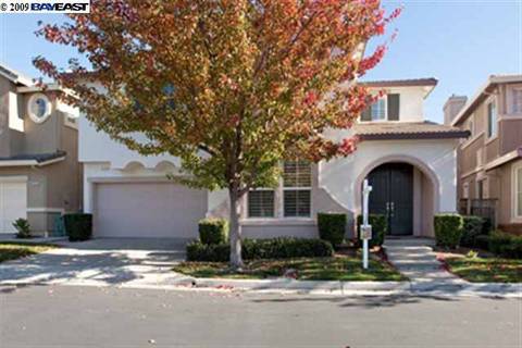 5249 Londonderry Dr, Dublin, CA 94568 photo 1