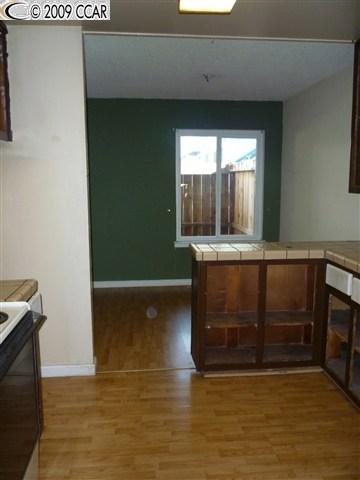 4888 Clayton Road #12, Concord, CA 94521 photo 1