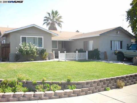 764 Wagoner Dr, Livermore, CA 94550 photo 1
