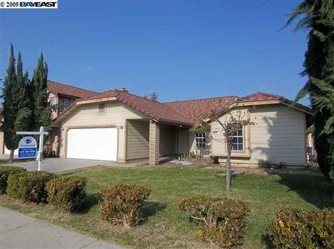 1513 Hackett Rd, Ceres, CA 95307 photo 1