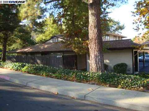 5458 Roundtree Dr #D, Concord, CA 94521 photo 1