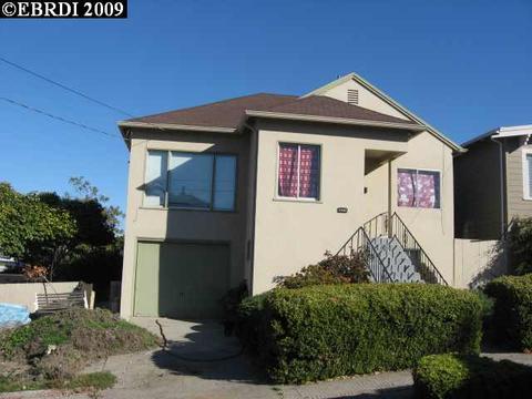 327 Lake Ave, Rodeo, CA 94572 photo 1