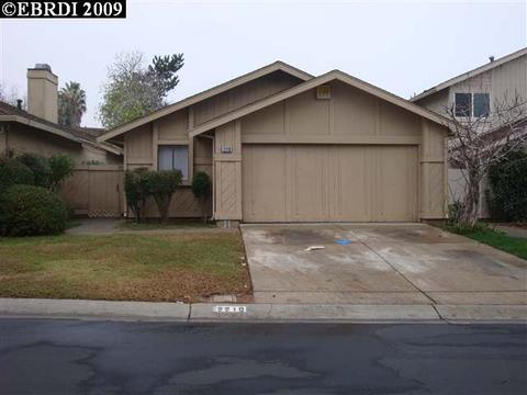2210 Westgate Dr, Pittsburg, CA 94565 photo 1