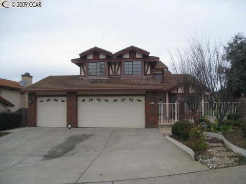 605 Turquoise Dr, Hercules, CA 94547 photo 1