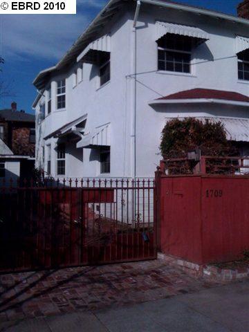 1709 Derby St, Berkeley, CA 94703 photo 1