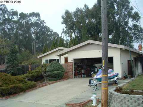 2554 Fraser Ct, Pinole, CA 94564 photo 1