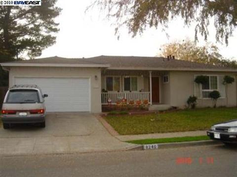 8240 Aldea St, Dublin, CA 94568 photo 1