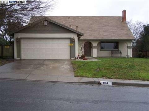 824 Windward Dr, Rodeo, CA 94572 photo 1
