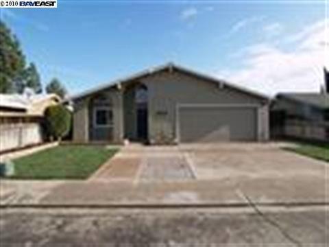 680 Alpine Ave, Manteca, CA 95336 photo 1