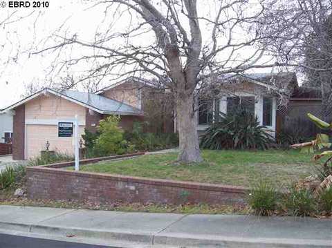 2417 Candlestick Dr, Antioch, CA 94509 photo 1
