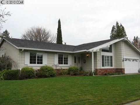 401 Wright Ct, Clayton, CA 94517 photo 1