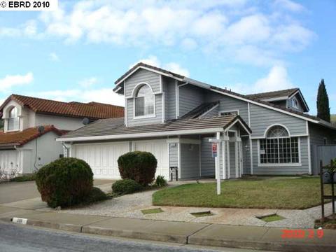 296 Carson St, Hercules, CA 94547 photo 1
