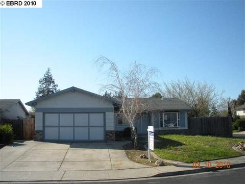 993 Walnut Dr, Oakley, CA 94561 photo 1