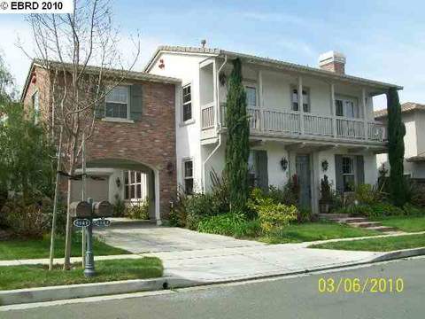 1147 Regatta Pt, Hercules, CA 94547 photo 1