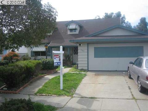 7749 Hazelnut Dr, Newark, CA 94560 photo 1