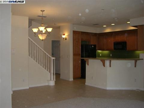 3319 Monaghan St, Dublin, CA 94568 photo 1