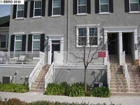4605 Brannigan St, Dublin, CA 94568 photo 1