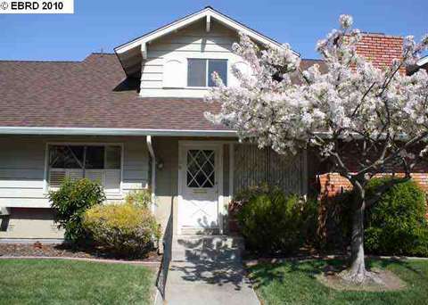98 Miramonte Dr, Moraga, CA 94556 photo 1
