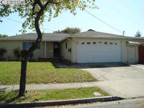 359 Rivercrest Ln, Hayward, CA 94544 photo 1
