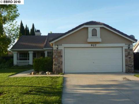 927 Lourence Dr, Tracy, CA 95376 photo 1