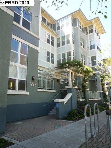 655 12th St #404, Oakland, CA 94607 photo 1